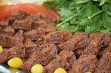 Ustaları, sağlıklı ve kaliteli çiğ köftenin püf noktalarını anlattı