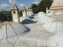 Tarihi yapıya monte edilen ve tepki toplayan o klimalar kaldırıldı