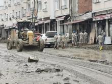Giresun'da selin izleri siliniyor