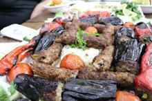 Adana ve Şanlıurfalı kebapçılar arasındaki rekabet yeniden alevlendi