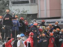 Rıza Bey apartmanında 91. saatte mucize