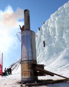 Palandöken'de zipline hattı ve buz duvarı, macera sevenleri ağırlıyor