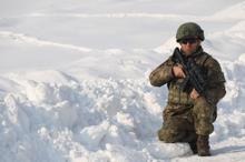 Türkiye'nin en doğusundaki Mehmetçik, yeni kamuflajı giymeye başladı