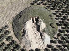 2 bin 700 yıllık tümülüsler iş makineleri ile talan edildi, kral mezarları yok olma tehlikesi ile karşı karşıya