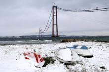 1915 Çanakkale Köprüsü'nde kar manzaraları