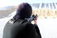 Korumaların film sahnelerini aratmayan zorlu eğitimi