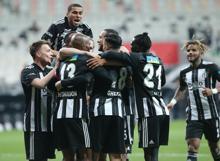 Beşiktaş gol oldu yağdı!
