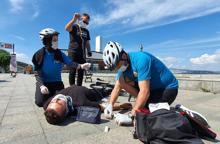 Adalar'da bisikletli ambulanslarla anında acil müdahale