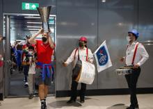 Euroleague şampiyonu Anadolu Efes, yurda döndü