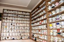 3 bin kahve fincanı ile koleksiyon oluşturdu