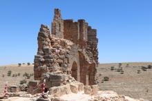 Zerzevan Kalesi'ndeki Mithras Tapınağı'na bağlantılı yapılar bulundu