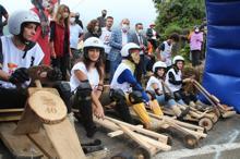 Rize'de 'formulaz' tahta araba yarışları heyecanı