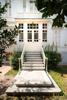 Tarihi Razi Trak Köşkü 85 milyon liraya satışa çıkarıldı