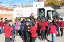 Masalbüs köy okulları için yollara düştü