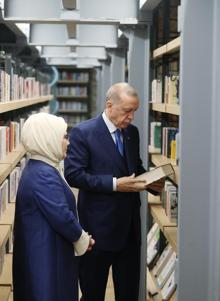 CumhurbaÅŸkanı ErdoÄŸan açılış öncesi Rami Kütüphanesi’ni gezdi