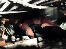 Deprem felaketinde 2'nci gün; enkaz başlarında umutlu bekleyiş