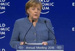 Merkel: Korumacılık dünyanın sorunlarını çözmez