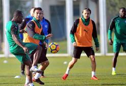 Bursaspor transfer döneminin son gününü hareketli geçiriyor