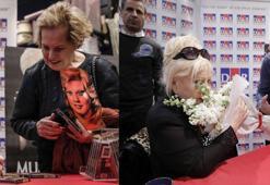 Muazzez Abacı ''Sezen'imin Şarkıları''nı D&R'da imzaladı