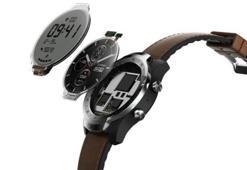 İki ekranlı sıra dışı akıllı saat