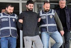 Babasını 50 bıçak darbesiyle öldürdü: Acı çekmesini istedim