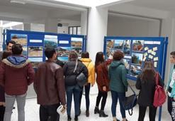 Atıklar sanatsal bir bakış açısıyla fotoğraflanarak sergilendi