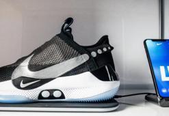 Nike'tan uzaktan kumanda edilebilen ayakkabı