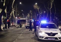 Üsküdar'da motosiklet ile otomobil kafa kafaya çarpıştı: 2 ağır yaralı