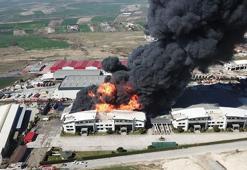 Hadımköy'de fabrika yangını