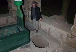 İznik'te 600 yıllık türbede 'kaçak' kazı