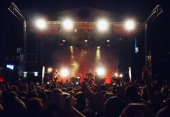 Üniversiteli gençler Athena ile moral depoladı