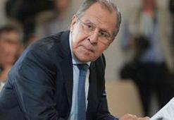 Lavrov: İran’ı nükleer karar sürecine ABD sürükledi