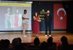 Genç tiyatrocuların yetenekleri ödüllendirildi