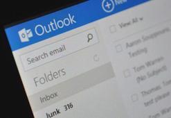 Microsoft'un Outlook uygulaması 'kararıyor'