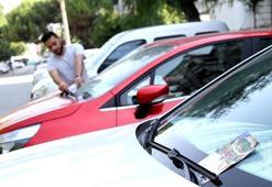 Park halindeki araca kartvizit bırakana ceza