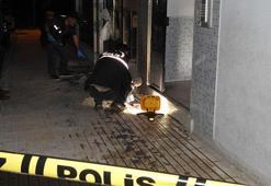 Çorum'da pastane ve binaya molotoflu saldırı