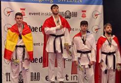 Ümitlerden Taekwondo Şampiyonası'nın son gününde 2'si altın, 4 madalya