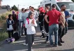 Beylikdüzü'nde öğrenci servisi devrildi: 14 yaralı