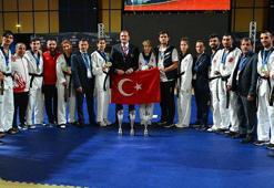Para tekvandoda milli takımdan tarihi başarı