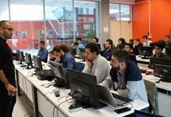 Belediyede, sektör çalışanlarına yazılım dersi