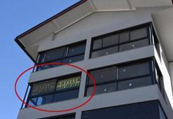 CHP'li meclis üyesinin otel ruhsatıyla yaptığı 6 katlı apartmanın dairelerini sattığı iddiası