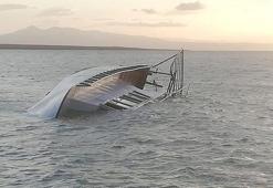 Van Gölü’nde kaçakları taşıyan tekne battı: 7 ölü