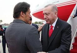 Cumhurbaşkanı Erdoğan Pakistan’da resmi törenle karşılandı