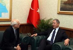 Bakan Akar, AB Komisyonu Başkan Yardımcısı Fontelles ile bir araya geldi