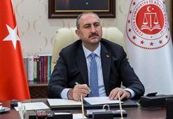 Bakan Gül: 12 hakim-savcı ve 55 personelde Covid-19 testi pozitif