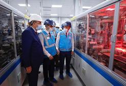 Bakan Dönmez: Dünyanın farklı yerlerinde 'Made In Türkiye' yazılı güneş panellerini göreceğiz