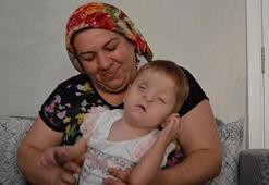 Fraser sendromlu Sevgi Hira, anne sevgisiyle yaşama tutunuyor