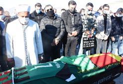 İzmir depremi sonrası 28 günlük yaşam savaşını kaybeden futbolcuya acı veda