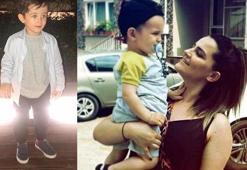 Depremde yıkılan evinde oğluyla ölen annesinin borcunu istediler