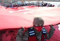 Sarıkamış şehitleri için eksi 14 derecede, koronavirüs tedbirli anma